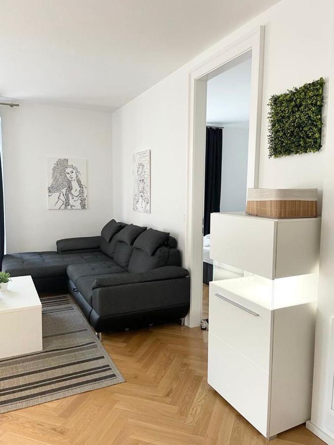 1St City La Opera Suites Βιέννη Εξωτερικό φωτογραφία