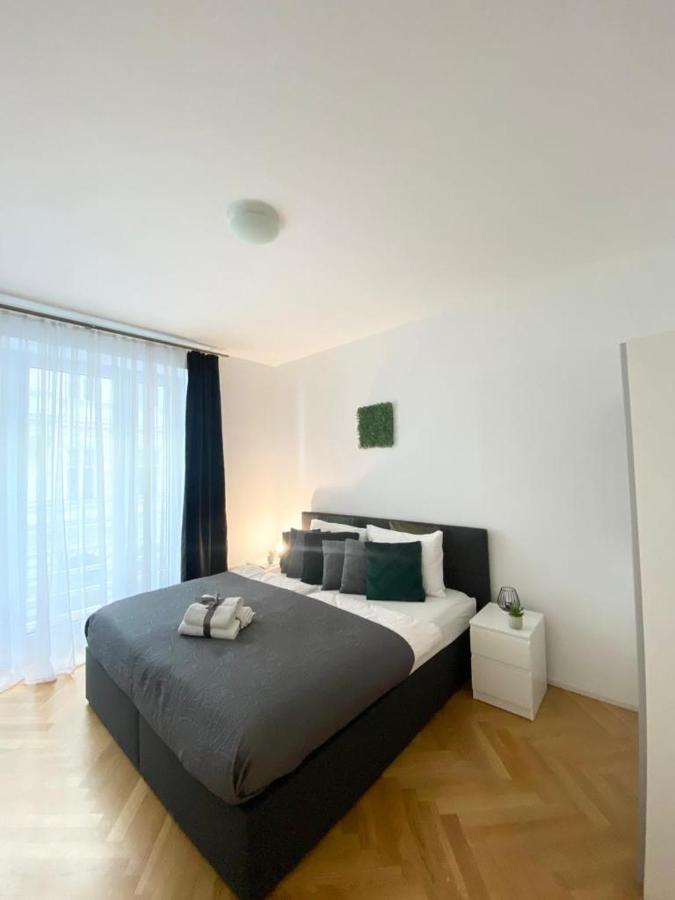 1St City La Opera Suites Βιέννη Εξωτερικό φωτογραφία