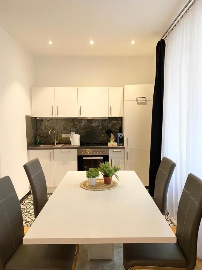 1St City La Opera Suites Βιέννη Εξωτερικό φωτογραφία