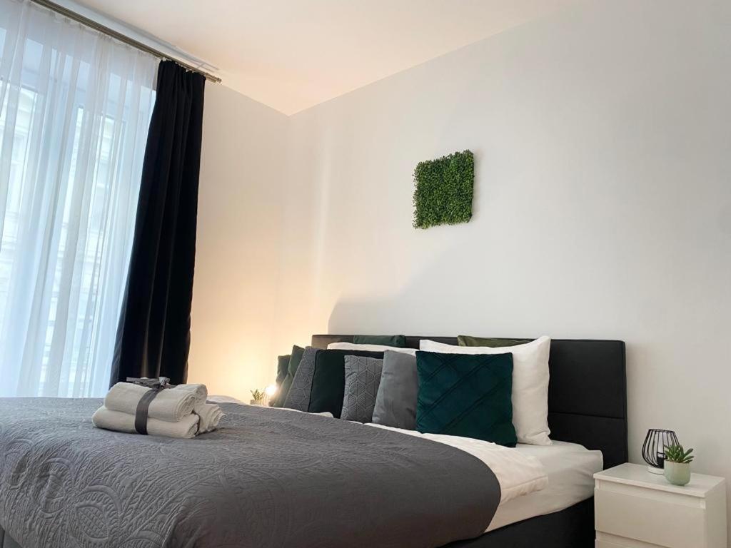 1St City La Opera Suites Βιέννη Εξωτερικό φωτογραφία