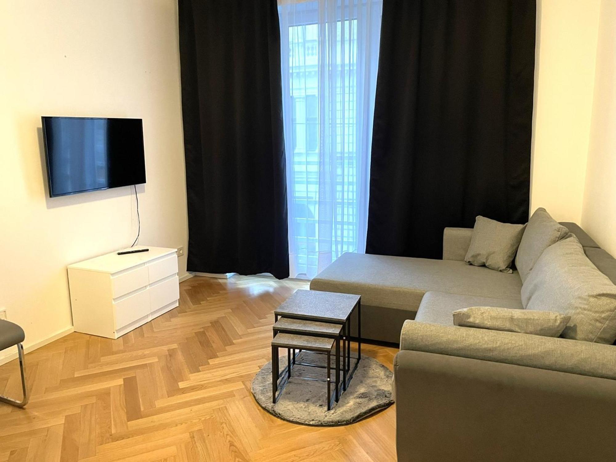 1St City La Opera Suites Βιέννη Εξωτερικό φωτογραφία